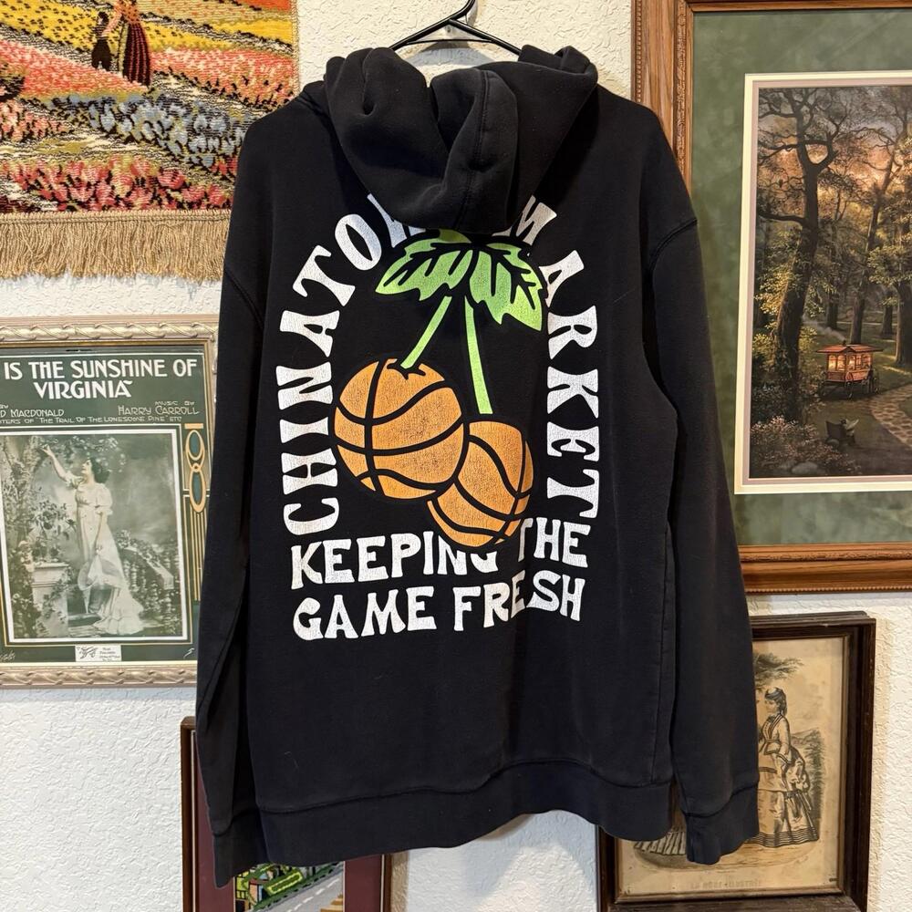 NWOT Chinatown Market Keeping The Game Fresh Designer Hoodie Size Medium